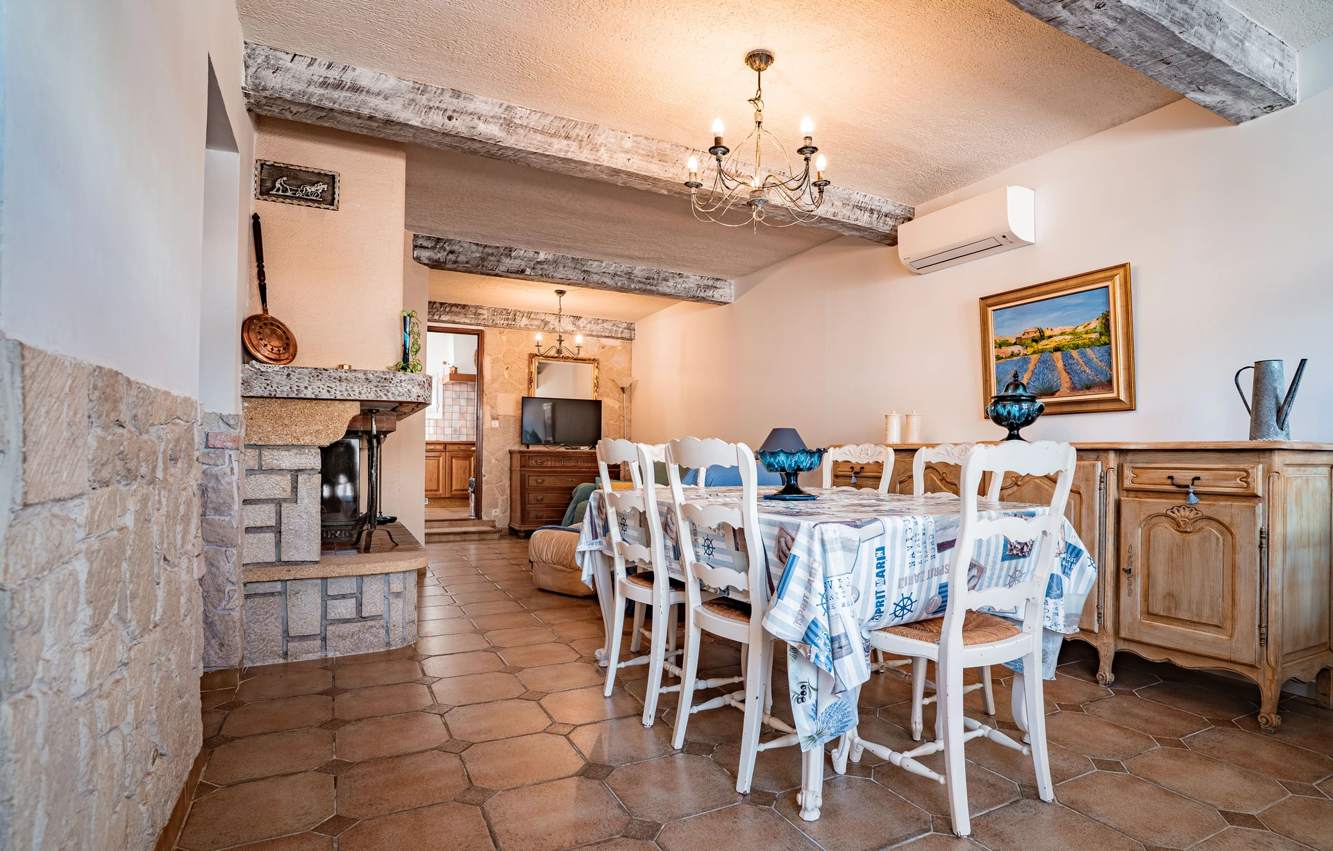 Salon Villa Josette